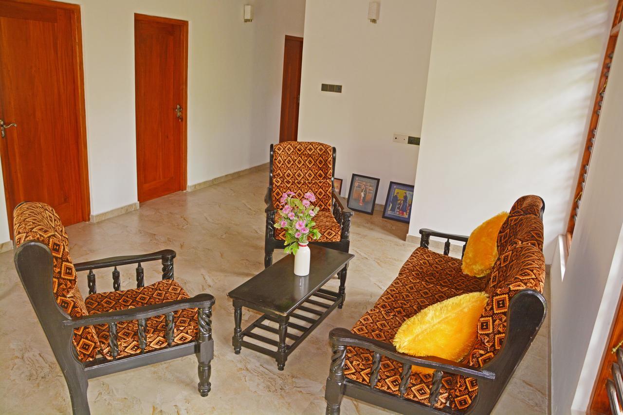 Villa Chaya Hikkaduwa Exteriör bild