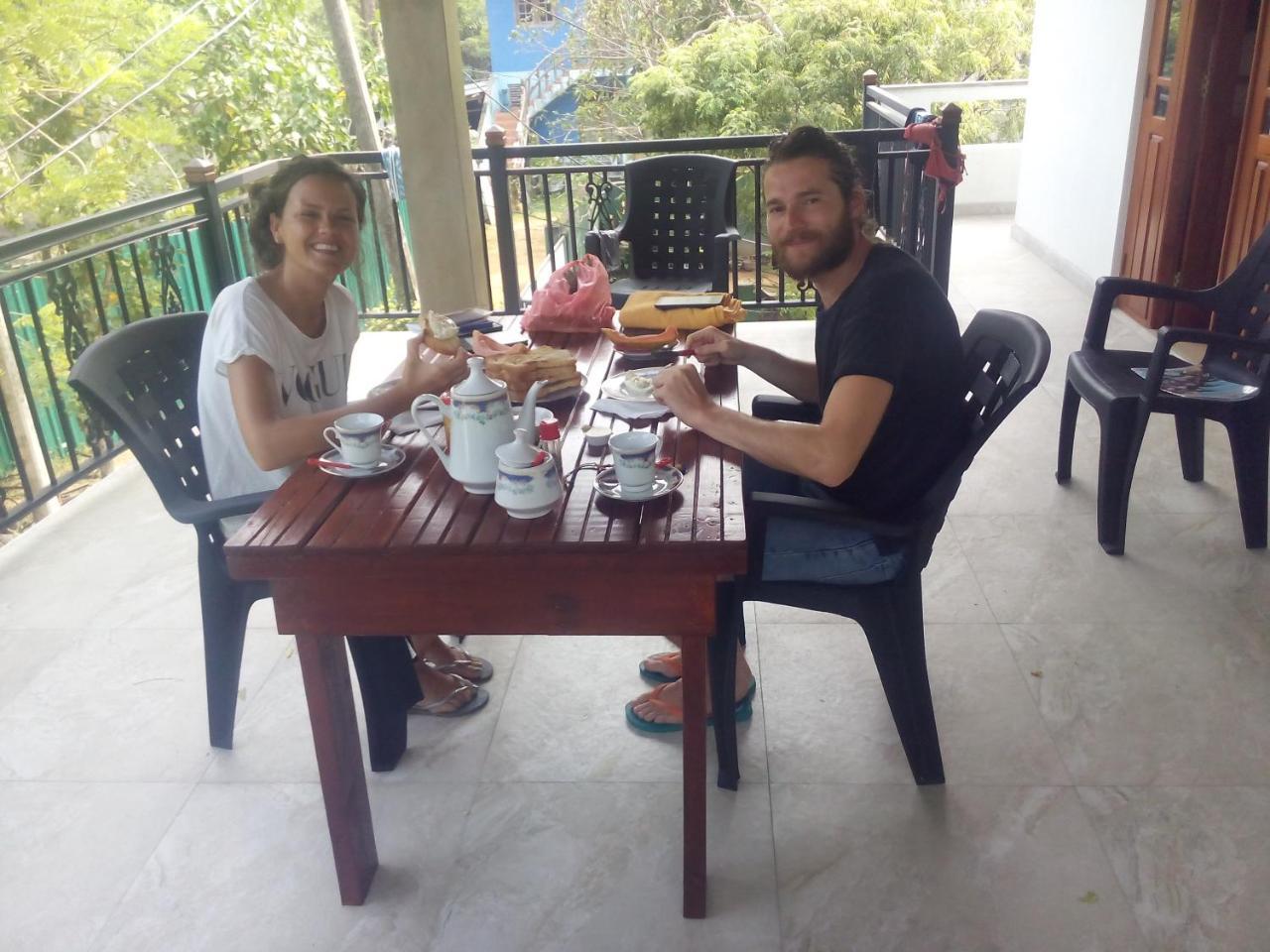 Villa Chaya Hikkaduwa Exteriör bild